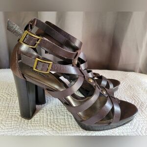 EUC Simply Vera by Vera Wang Brown Leather Gladiator Heeled Sandals Size 10M